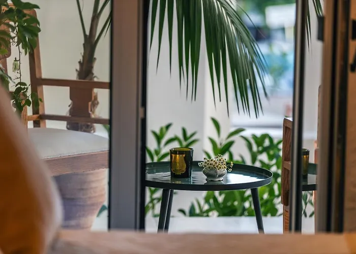 Casa Di Georgios Luxury Suites